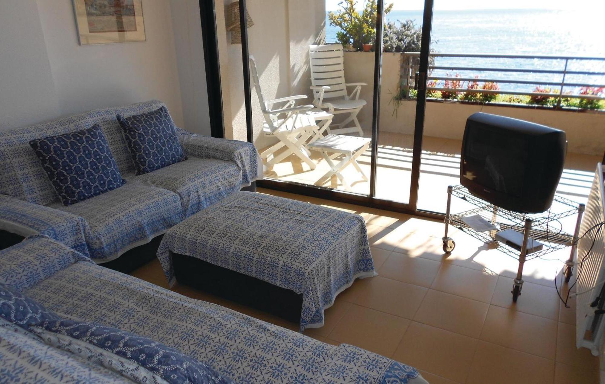 Stunning Apartment In Tossa De Mar With Wifi Bagian luar foto